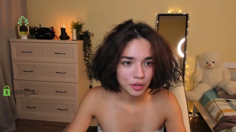 ella_flar_  04-10-2022